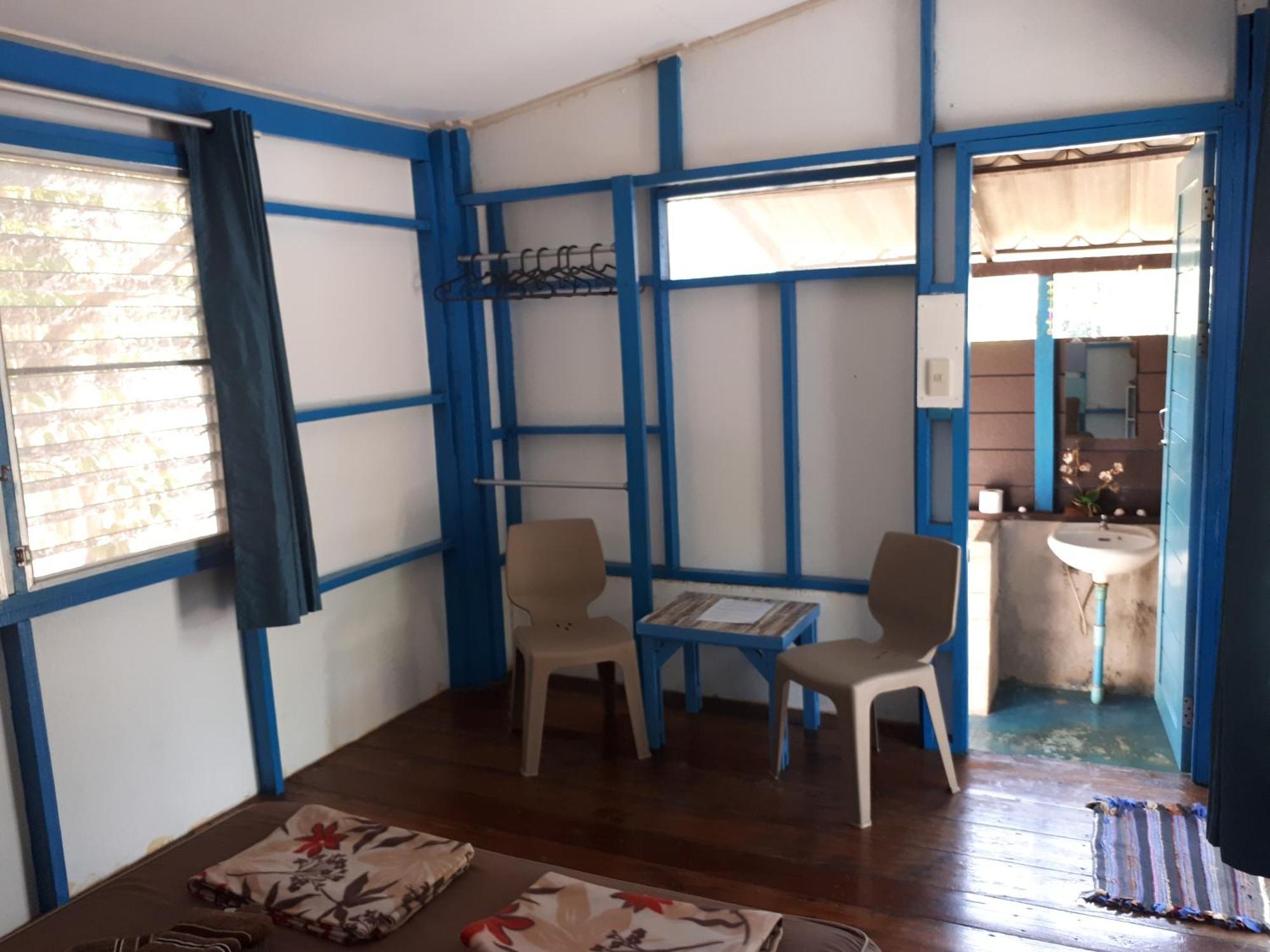 Phayam Friends Hotel Koh Phayam Exterior photo