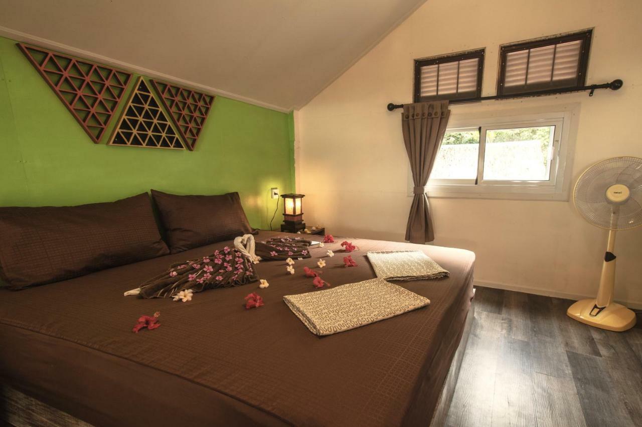 Phayam Friends Hotel Koh Phayam Exterior photo
